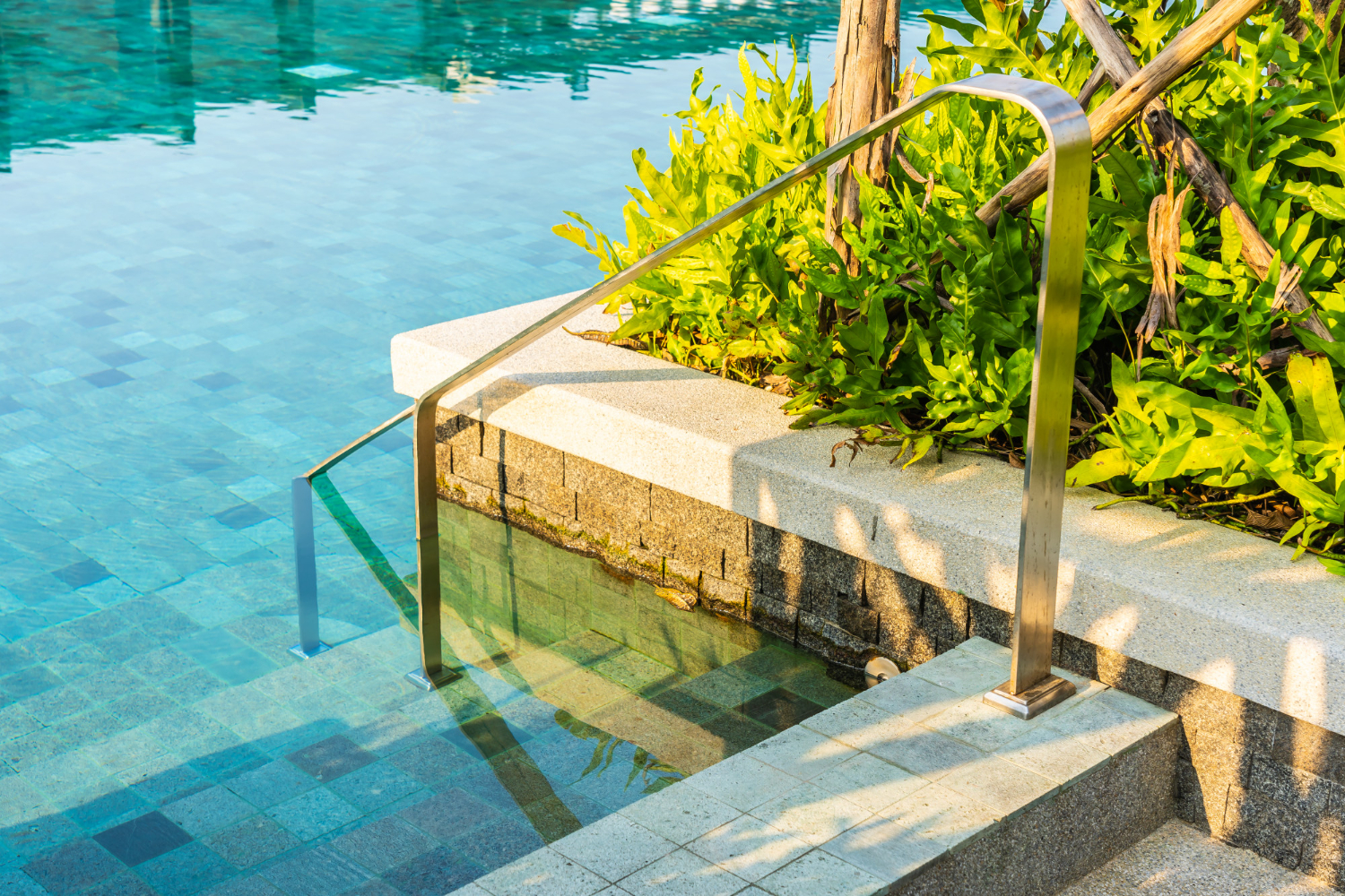 idées aménagement paysager autour piscine matériaux plantes terrasses conseils idées aménagement paysager autour piscine matériaux plantes terrasses conseils
